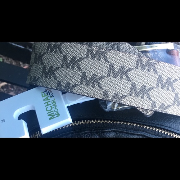 MICHAEL KORS 💯Belt Unisex 👌🏼 - Picture 2 of 6
